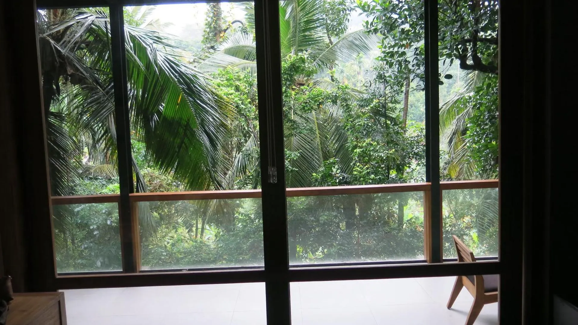 Hotel Paradise Itzu Kandy