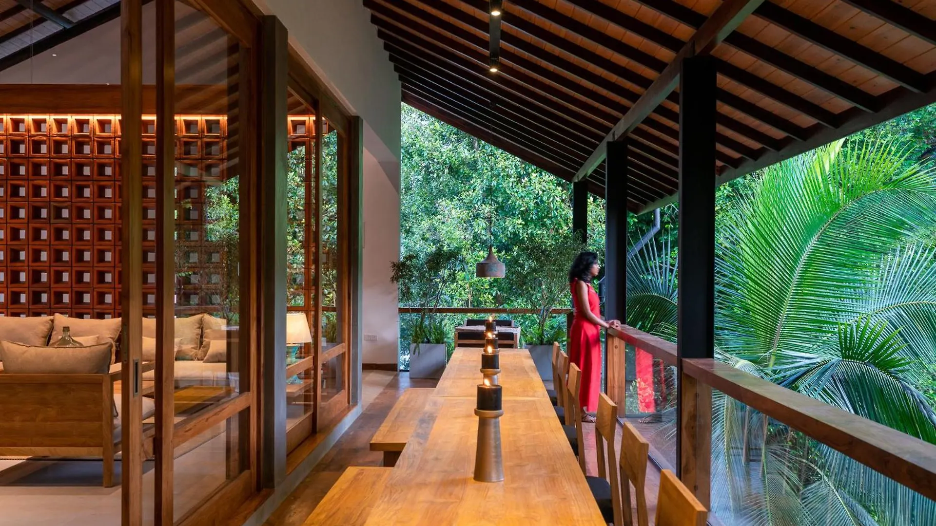Paradise Itzu Kandy Hotel