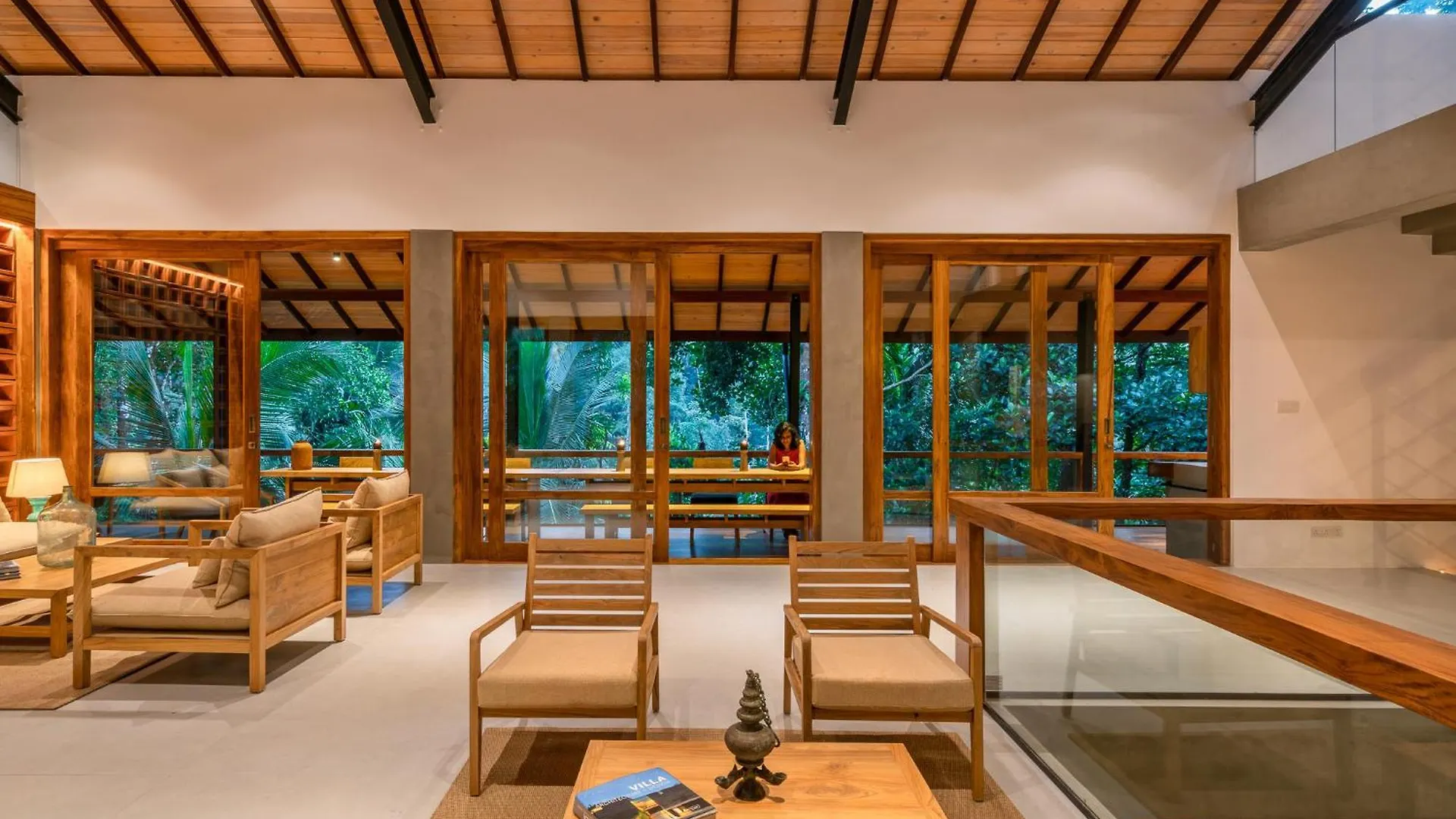 Paradise Itzu Kandy Hotel